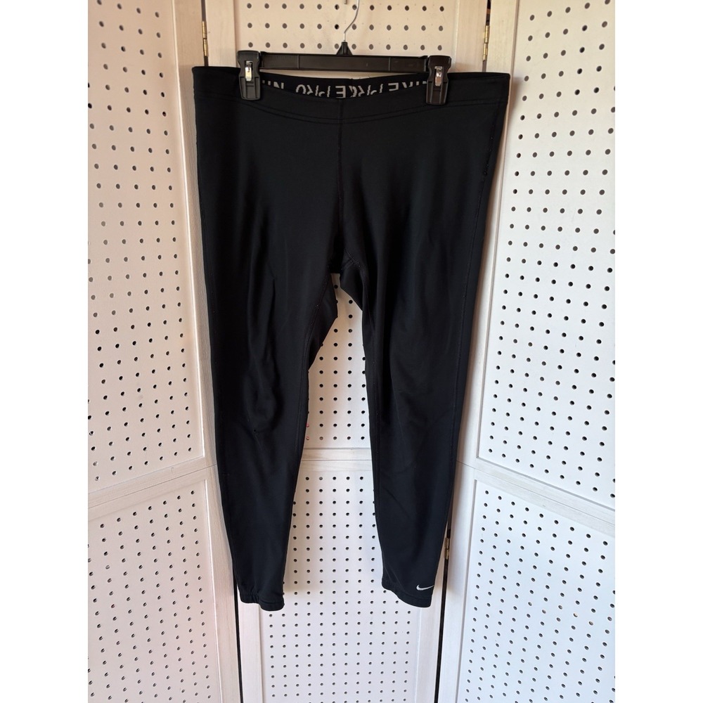 NIKE PRO Women's M 8-10 Fleece Lined‎ Base Layer Legging Pants Black
